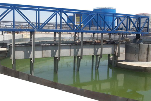 周邊傳動橋式刮泥機(jī)